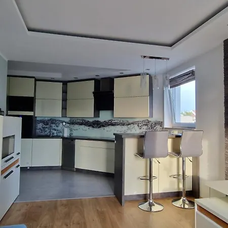 W Centrum Ilawy Przy Jeziorze Jeziorak אילאווה