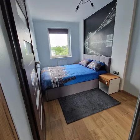 W Centrum Ilawy Przy Jeziorze Jeziorak אילאווה