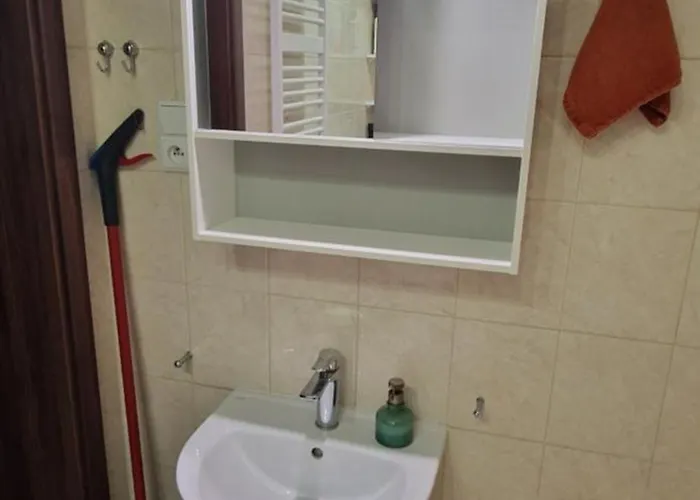 W Centrum Ilawy Przy Jeziorze Jeziorak *