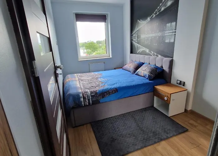 W Centrum Ilawy Przy Jeziorze Jeziorak Iława