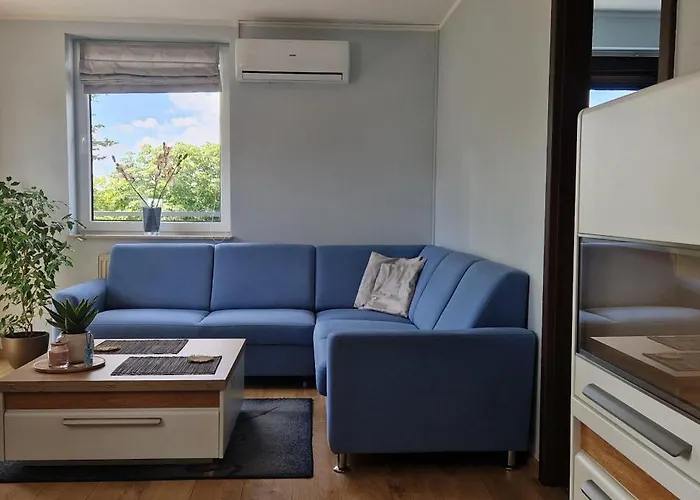 W Centrum Ilawy Przy Jeziorze Jeziorak Iława